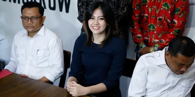 Arfita Dwi Putri Ungkap Alasan Ingin Cerai dari Yama Carlos: Saya Hanya Ingin Kembali Sama Allah