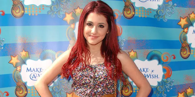 Ariana Grande: Aku Ingin Menggila Seperti Miley Cyrus!