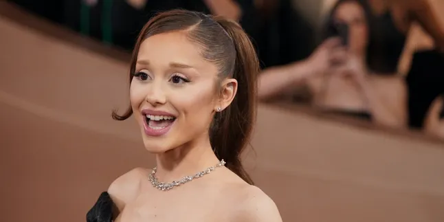 Ariana Grande Announces Break After Tour, Wants to Rest from Public Spotlight