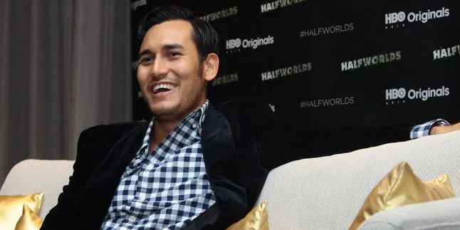 Arifin Putra Buka Suara Soal Sutradara Asal Thailand