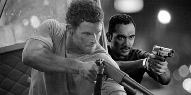 Ario Bayu Tuai Pujian di 'JAVA HEAT'