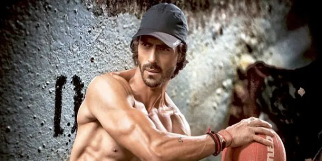 Arjun Rampal Tampil Seksi di Iklan Kondom
