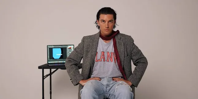 Arti dan Makna Lagu Anything 4 U LANY, Pesan Cinta untuk Sahabat Sendiri