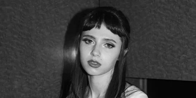 Arti dan Makna Lagu Flaming Hot Cheetos &ndash; Clairo, Tentang Dilema Dari Hubungan Toxic