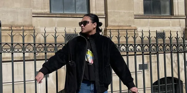 Arti dan Makna Lagu Gangga - Blue Jeans, Kerinduan Terhadap Mantan Kekasih