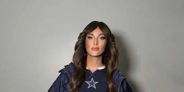 The Meaning and Significance of Kacey Musgraves' Song - Butterflies, About Love that Changes Life