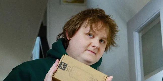 Arti dan Makna Lagu Lewis Capaldi - Someone You Loved, tentang Kehilangan Mendalam