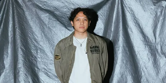 The Meaning and Significance of the Song Secukupnya by Hindia, Expressing Acceptance of Life to Endure