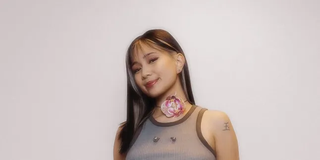 Arti Makna Lagu Lowkey - NIKI, Kisahkan Hubungan Cinta Rahasia dan Tersembunyi