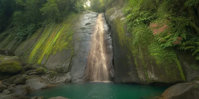Arti Mimpi Air Terjun Besar: Makna dan Tafsir Lengkapnya