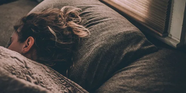 Meaning of Dreaming of Meeting an Ex: Psychological and Spiritual Significance