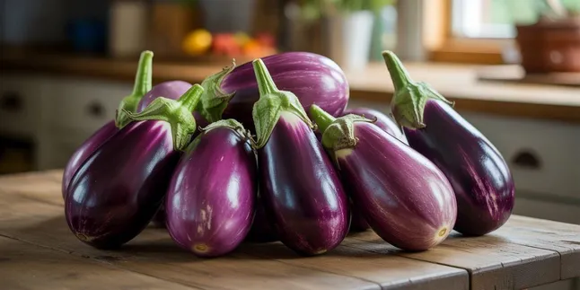 Arti Mimpi Makan Terong Ungu: Tafsir dan Maknanya