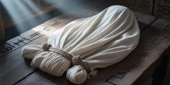 Arti Mimpi Mengikat Tali Pocong: Makna Spiritual dan Psikologis