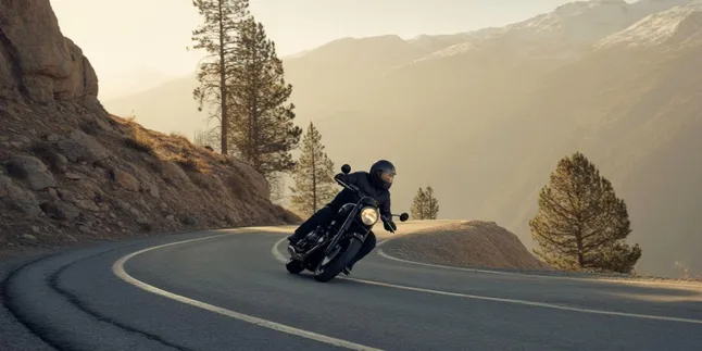 Arti Mimpi Naik Motor Jalan Menanjak: Simbol Tantangan dan Perjuangan Hidup