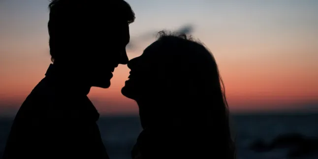 The Meaning of Dating Dreams: The Hidden Meaning Behind Sleep Flowers