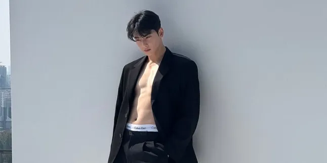 10 Artis Tampan Korea yang Punya Tubuh Atletis Paling Impresif, Sihir Visual Bikin Geleng-Geleng