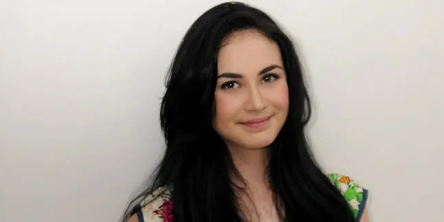 Arumi Bachsin Akan Dilamar Emil Dardak Besok