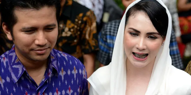 Arumi Bachsin Kagum Nuansa Pernikahan Kahiyang Yang Sederhana Tapi Tetap Elegan