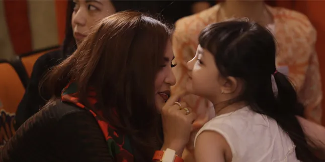 Ashanty Ngomel-Ngomel Saat Tahu Arsy Nonton Sinetron Ashanty Ngomel-Ngomel Saat Tahu Arsy Nonton Sinetron