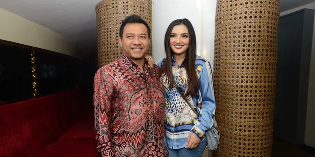 Ashanty Perjuangkan Cintanya Pada Anang Meski Sempat Terhalang Restu Keluarga Ashanty Perjuangkan Cintanya Pada Anang Meski Sempat Terhalang Restu Keluarga