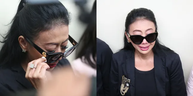 Asri Welas dan Suami Putuskan Cerai Karena Beda Prinsip, Sudah Pisah Rumah 3 Tahun Belakangan Ini Asri Welas dan Suami Putuskan Cerai Karena Beda Prinsip, Sudah Pisah Rumah 3 Tahun Belakangan Ini