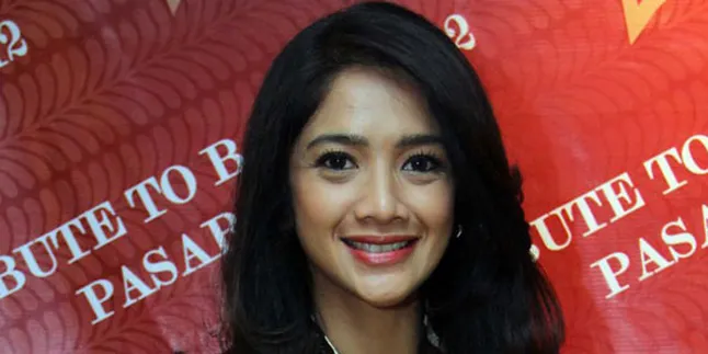 Astri Nurdin 'Berjuang' Melawan Nyamuk