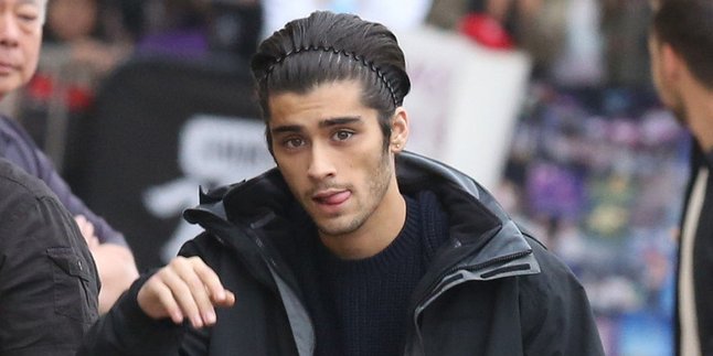 Asyik Kencan, Kepala Zayn Malik Malah Dilempar Spaghetti