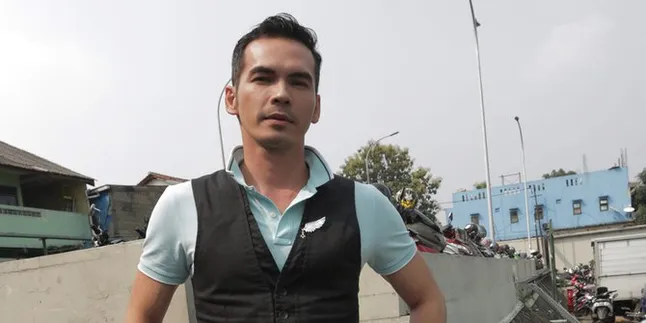 Atalarik Syach Santai Menunggu Proses Kasus Pencemaran Nama Baik