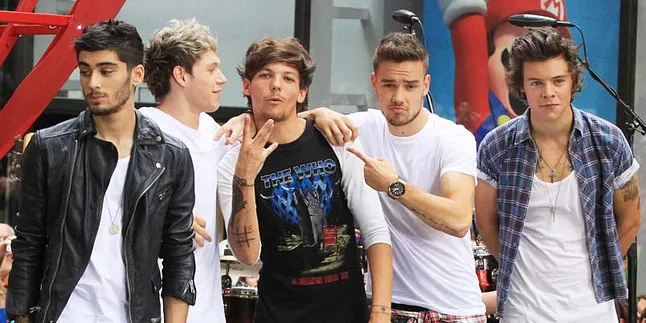 [Audio] Lagu 'Diana' Antarkan One Direction Jadi Nomor 1 di Dunia