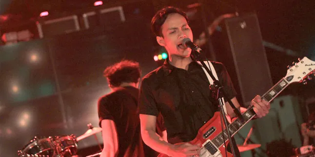 [Audio] 'Palpitate', Ramuan Rock N Roll Mafia dan Maliq and D Essentials