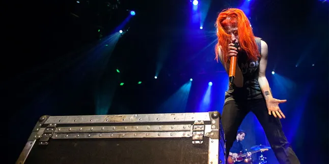 [Audio] 'Still Into You', Lagu Manis Terbaru Dari Paramore