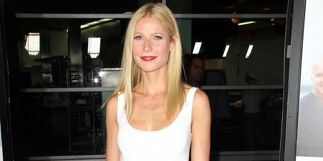 [AUDIO] Yuk Dengar Suara Gwyneth Paltrow Saat Lantunkan 'Happy'!
