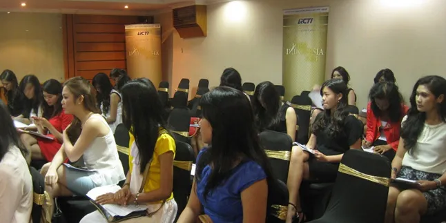 Audisi Miss Indonesia 2014 di Surabaya, Wanita Cantik Bertebaran