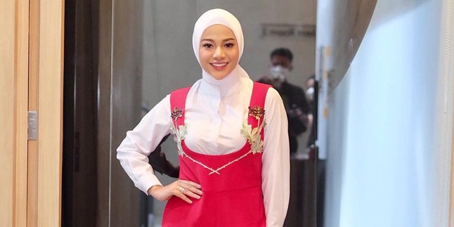 Aurel Hermansyah Wearing Hijab More Often, Gus Miftah Asks Atta Halilintar Not to Force Her