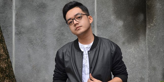 Awal Karir Alrido Pradanar, Jadi 'Pengiring' Para Artis Tenar!