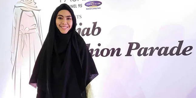 Awal Ramadan, Oki Setiana Dewi Temani Anak di Rumah Sakit