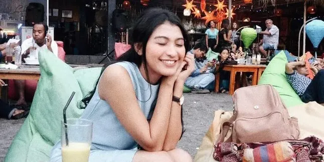 Awalnya Malu, Mentari Novel Langsung Curhat Ini Begitu Kenal Raditya Dika Awalnya Malu, Mentari Novel Langsung Curhat Ini Begitu Kenal Raditya Dika