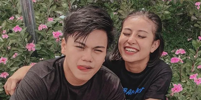 Awkarin Beberkan Target dan Syarat-Syarat Sebelum Menikah