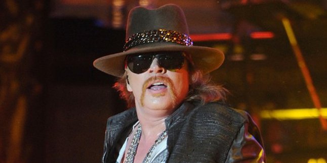 Axl Rose Ingin Bubarkan Guns N Roses?