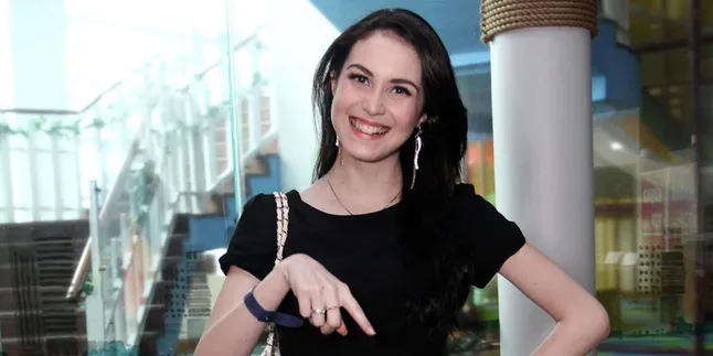 Ayah Arumi Bachsin Bocorkan Nama Cucu Perempuannya