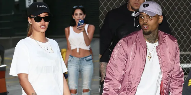Ayah Rihanna Hampir Sewa Geng Motor Untuk Hajar Chris Brown