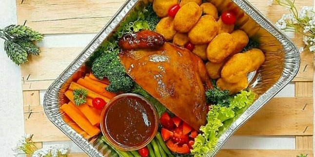 Dapoer Monik's Frog Chicken, Delicious Indonesian Christmas Feast