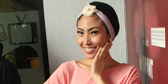 Ayu Dewi - Reggy Datau Jelaskan Arti di Balik Nama Sang Anak