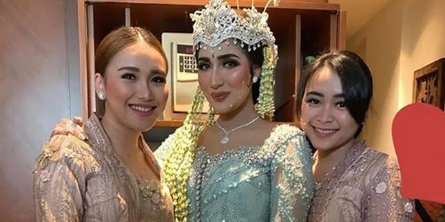 Ayu Ting Ting Tanggapi Pernikahan Tania Nadira: Mewah Banget Gak Ketulungan