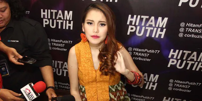 Ayu Ting Ting Tolak Tawaran Tayangan Eksklusif Proses Persalinan