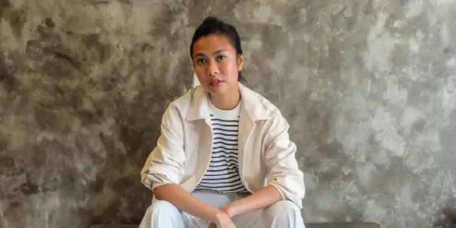 Ayu Widy Rilis Single yang Bertajuk TERUS BERSAMA