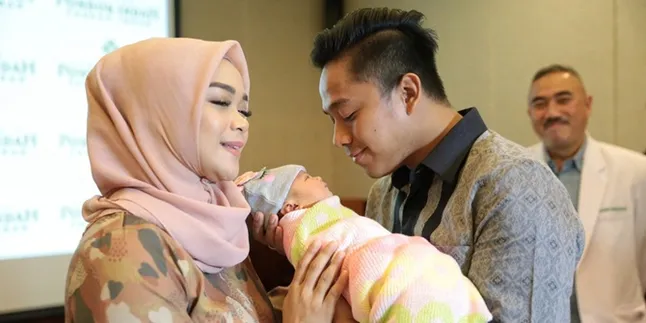 Baby Adreena, Anak Sheza Idris Yang Made in America