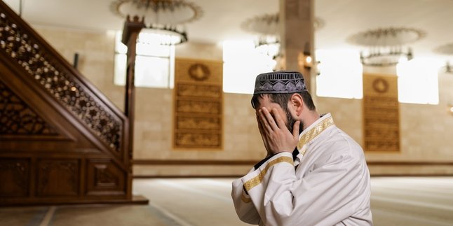 Bacaan Doa Setelah Sholat Isya Beserta Dzikir dan Tata Cara Sholat yang Tepat