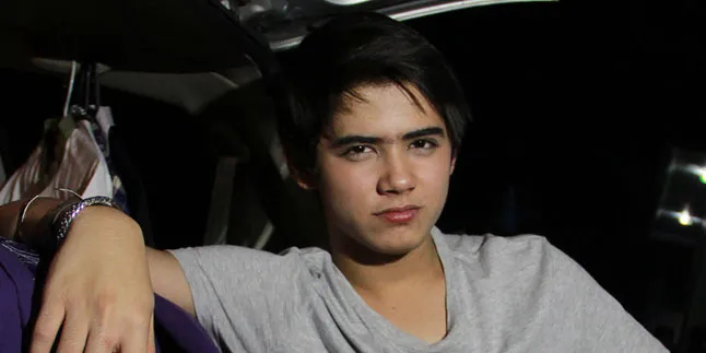 Badan Makin Kurus, Ada Apa Dengan Aliando Syarief?