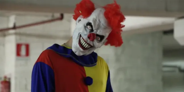 Badut Pembunuh Seram Ini Akan Menghantui Mimpimu